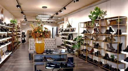 De schoenenwinkel van Bremmer in Zwolle