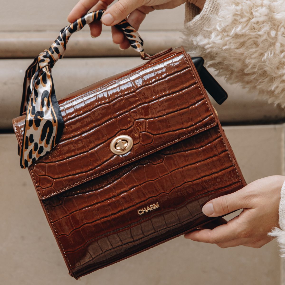 Kennis van tassen en lederwaren