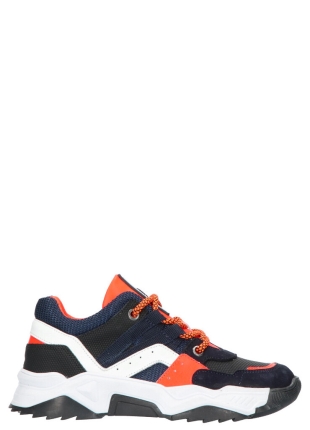Track Style