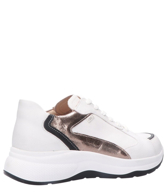 Finn Comfort sneaker <span>2780 902895 Piccadilly</span> 2780 902895 Piccadilly wit - www.bremmerschoenen.nl - Bremmer Schoenen