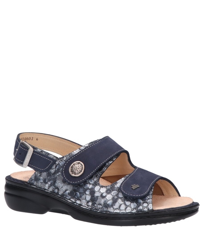 Finn Comfort Finn Comfort sandaal <span>5004 903079 Isera</span> 903079 Indigo-marine Finn Comfort sandaal <span>5004 903079 Isera</span> 5004 903079 Isera blauw - www.bremmerschoenen.nl - Bremmer Schoenen