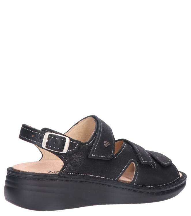 Finn Comfort sandaal <span>2643 817393 Praia</span> 2643 817393 Praia zwart - www.bremmerschoenen.nl - Bremmer Schoenen
