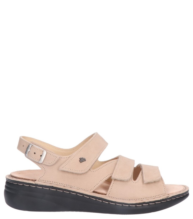 Finn Comfort Finn Comfort sandaal <span>2643 007081 Praia</span> 007081 taupe Finn Comfort sandaal <span>2643 007081 Praia</span> 2643 007081 Praia beige - www.bremmerschoenen.nl - Bremmer Schoenen