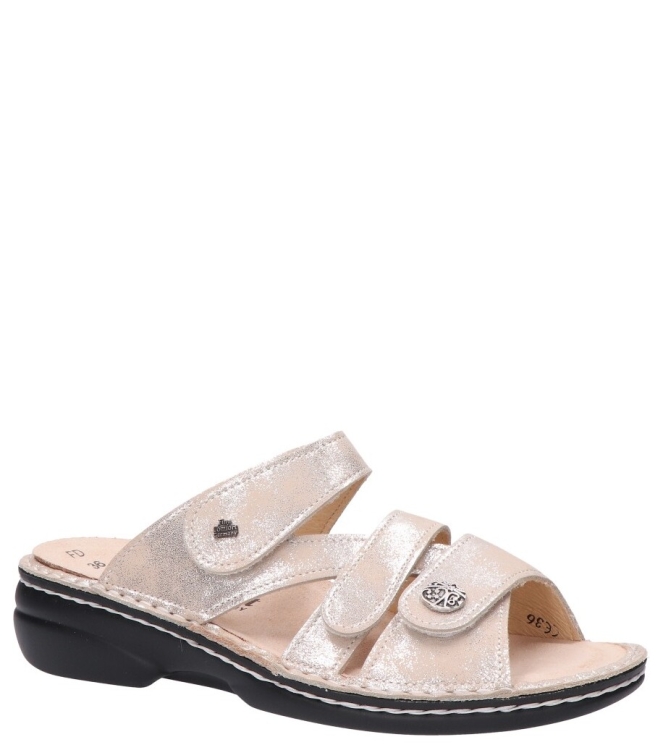 Finn Comfort slipper <span>82568 843525 Ventura-S</span> 82568 843525 Ventura-S beige - www.bremmerschoenen.nl - Bremmer Schoenen