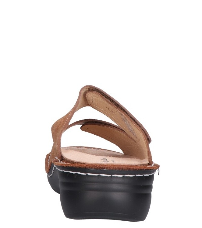 Finn Comfort slipper <span>2642 83411 Moorea</span> 2642 83411 Moorea cognac - www.bremmerschoenen.nl - Bremmer Schoenen