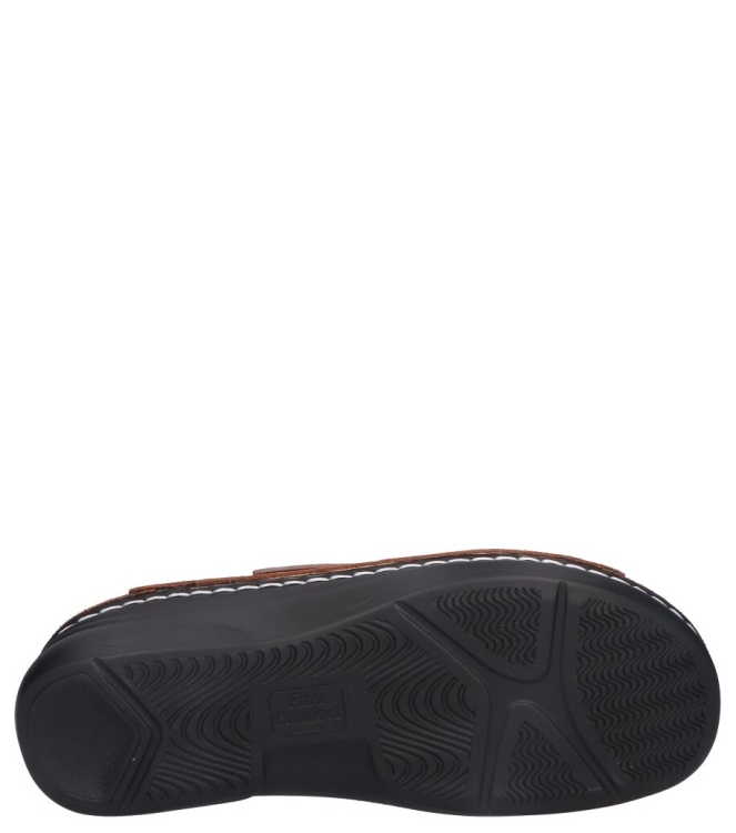 Finn Comfort slipper <span>2642 83411 Moorea</span> 2642 83411 Moorea cognac - www.bremmerschoenen.nl - Bremmer Schoenen