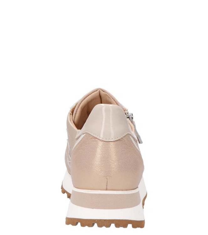 Footnotes Footnotes sneaker <span>31.011 2524 Esther Hilda H</span> 2524 suede metallic beige Footnotes sneaker <span>31.011 2524 Esther Hilda H</span> 31.011 2524 Esther Hilda H goud - www.bremmerschoenen.nl - Bremmer Schoenen