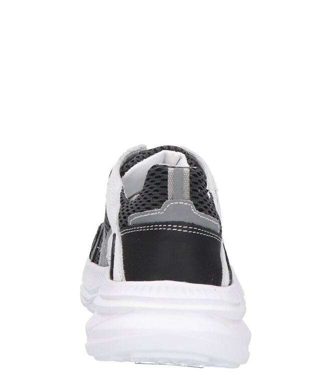 Track Style sneaker <span>326401 589 Vigo Vos</span> 326401 589 Vigo Vos zwart - www.bremmerschoenen.nl - Bremmer Schoenen