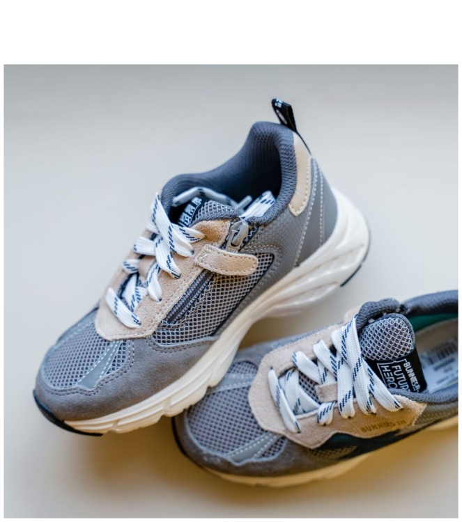 Bunnies JR Bunnies JR sneaker <span>226060 484 Daan Dash</span> 484 grey Bunnies JR sneaker <span>226060 484 Daan Dash</span> 226060 484 Daan Dash grijs - www.bremmerschoenen.nl - Bremmer Schoenen