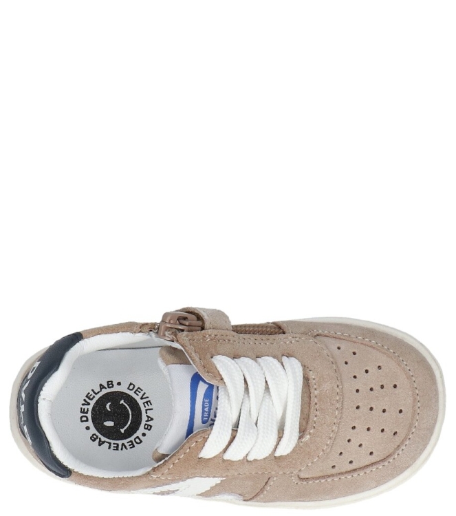 Develab Develab sneaker <span>44427 223</span> 223 Beige Suede Develab sneaker <span>44427 223</span> 44427 223 beige - www.bremmerschoenen.nl - Bremmer Schoenen