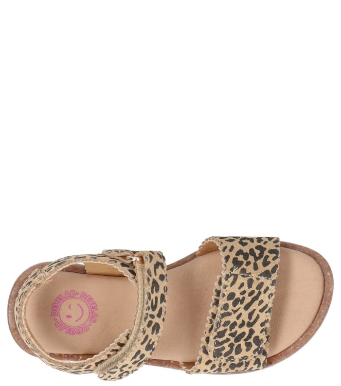 Develab Develab sandaal <span>48536 059</span> 059 Leopard Fantasy Develab sandaal <span>48536 059</span> 48536 059 beige - www.bremmerschoenen.nl - Bremmer Schoenen