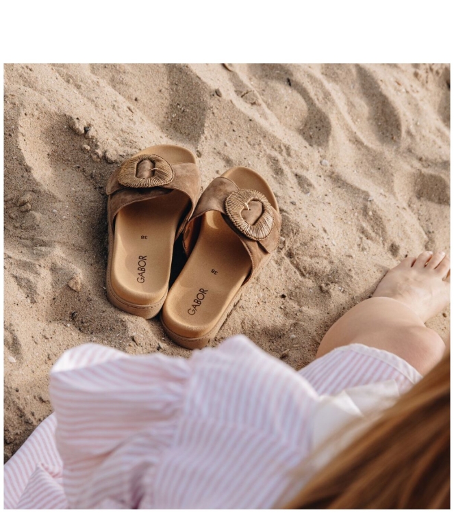 Gabor slipper <span>83.742.14</span> 83.742.14 beige - www.bremmerschoenen.nl - Bremmer Schoenen