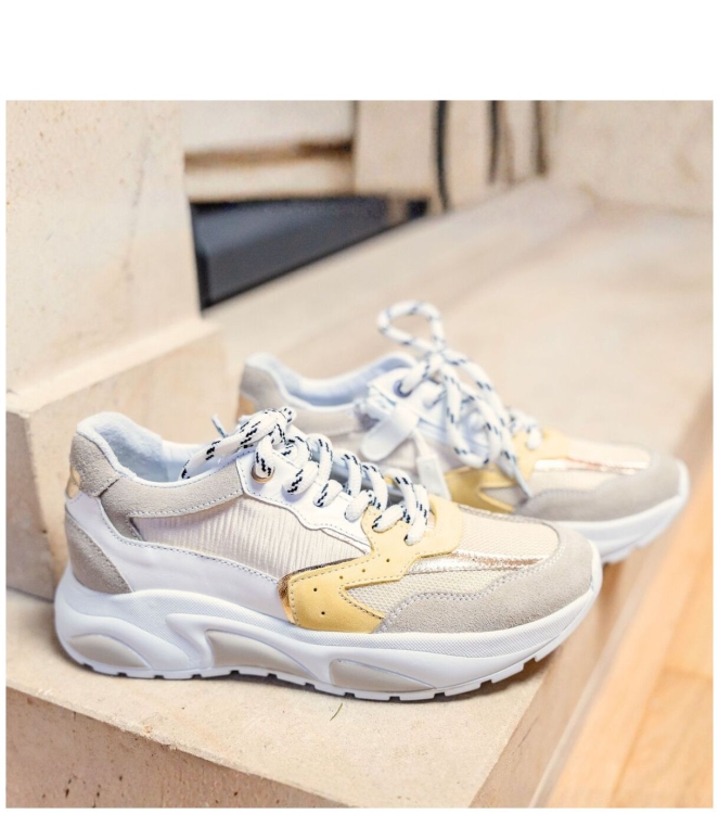 Giga Giga sneaker <span>G4535 A48C42</span> A48C42 velour bei mimoza white Giga sneaker <span>G4535 A48C42</span> G4535 A48C42 beige - www.bremmerschoenen.nl - Bremmer Schoenen