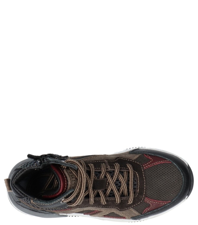 Track Style Track Style sneaker <span>326891 589 Daan Dodo</span> 589 Black Track Style sneaker <span>326891 589 Daan Dodo</span> 326891 589 Daan Dodo zwart - www.bremmerschoenen.nl - Bremmer Schoenen