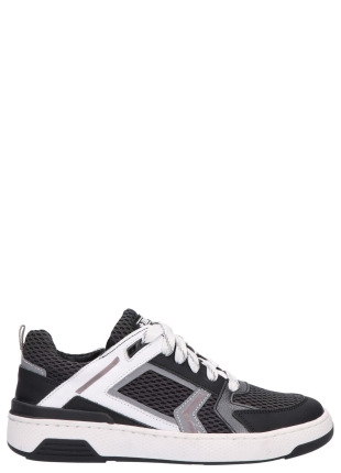 Track Style