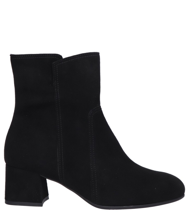 Gabor Gabor enkellaars <span>8063.01.002</span> 002 black Gabor enkellaars <span>8063.01.002</span> 8063.01.002 zwart - www.bremmerschoenen.nl - Bremmer Schoenen