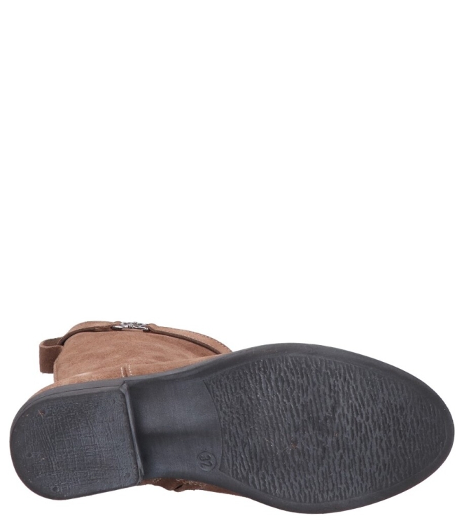 Giga Giga laars <span>G4616 A47</span> A47 Suede Taupe Giga laars <span>G4616 A47</span> G4616 A47 beige - www.bremmerschoenen.nl - Bremmer Schoenen