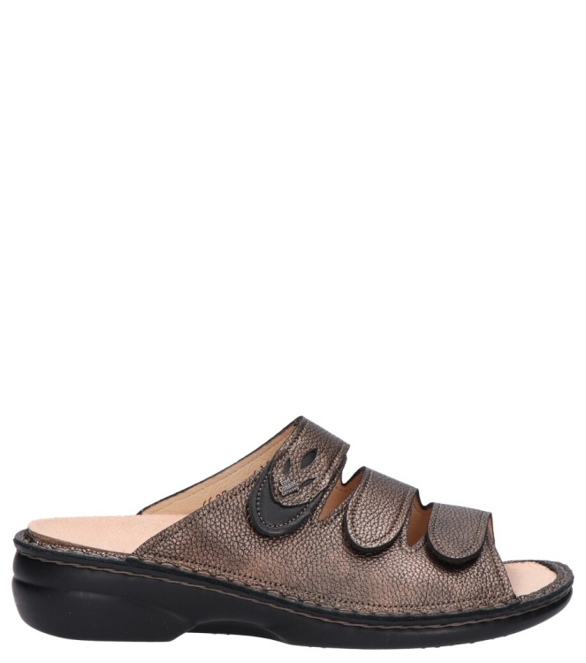 Finn Comfort Finn Comfort slipper <span>2554 902981 Kos</span> 902981 copper/schwarz Finn Comfort slipper <span>2554 902981 Kos</span> 2554 902981 Kos brons - www.bremmerschoenen.nl - Bremmer Schoenen