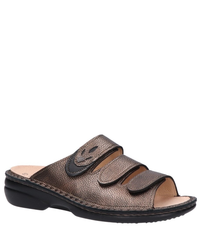 Finn Comfort Finn Comfort slipper <span>2554 902981 Kos</span> 902981 copper/schwarz Finn Comfort slipper <span>2554 902981 Kos</span> 2554 902981 Kos brons - www.bremmerschoenen.nl - Bremmer Schoenen