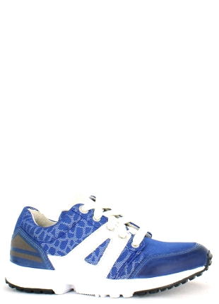 Track Style